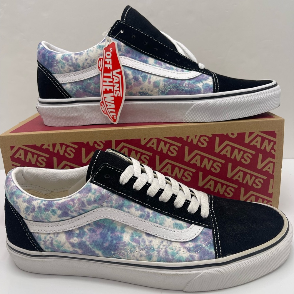 Vans Men’s Old Skool
(Englshlvndrtiedye)Blkprp English Lavender Tie-Dye Sneakers - Picture 13 of 16